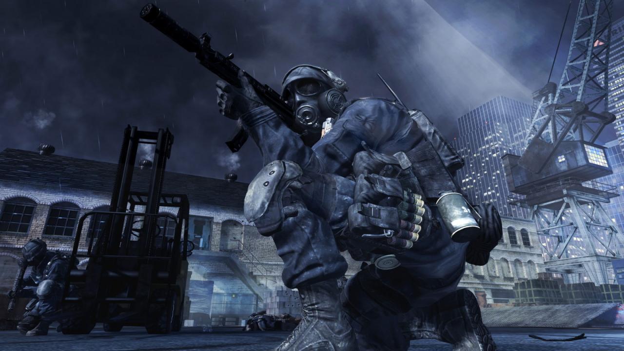 Tactical stance in COD MW3 - is there RL equivalent?